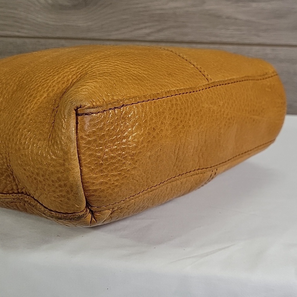 Duluth Trading Brown Pebble Leather Shoulder Bag - Picture 7 of 14
